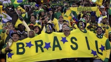 thumbnail_Brazil fans hope to bury ghosts of 1950 and 2014