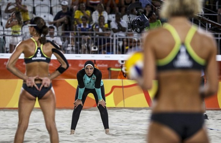 thumbnail_Cultures collide.jog