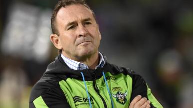 7ed3e2cd7b92b22c7d8a5bc61003db66